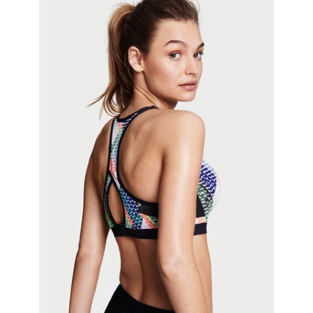 Victoria’s Secret Incredible print Sports Bra 36C - Picture 2 of 5